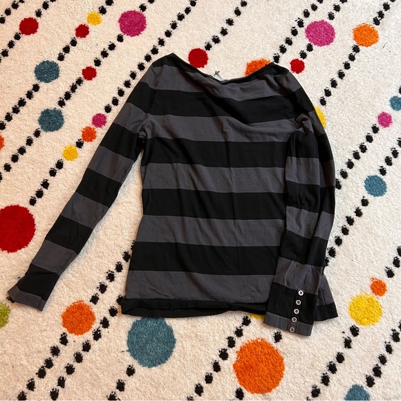 Super cute black and grey striped top with silver button accents. - Picture 2 of 2